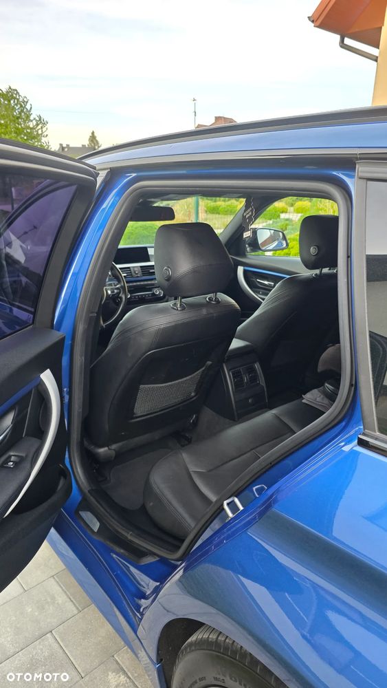 BMW Seria 3 320d Edition M Sport Shadow - 19