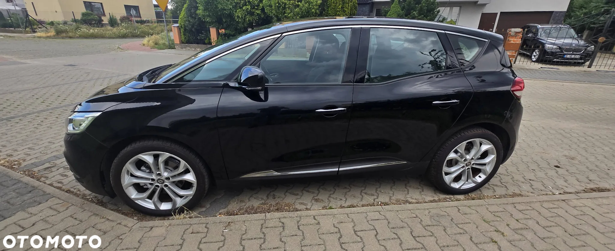 Renault Scenic - 8