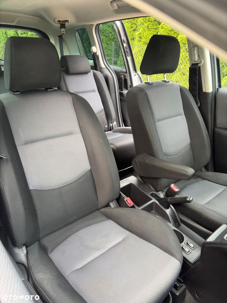 Mazda 5 2.0 Exclusive + - 18