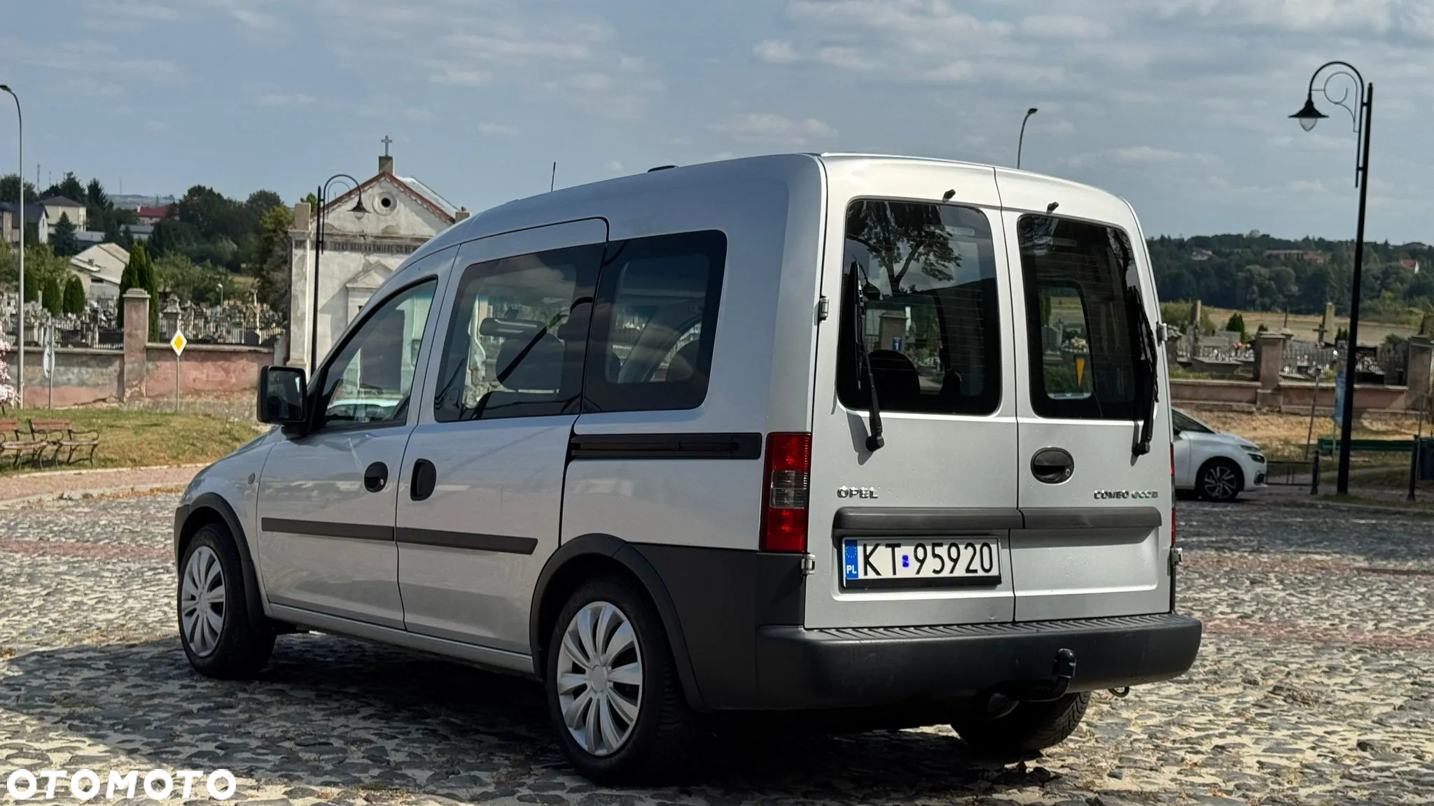 Opel Combo Tour 1.6 CNG Cosmo - 14
