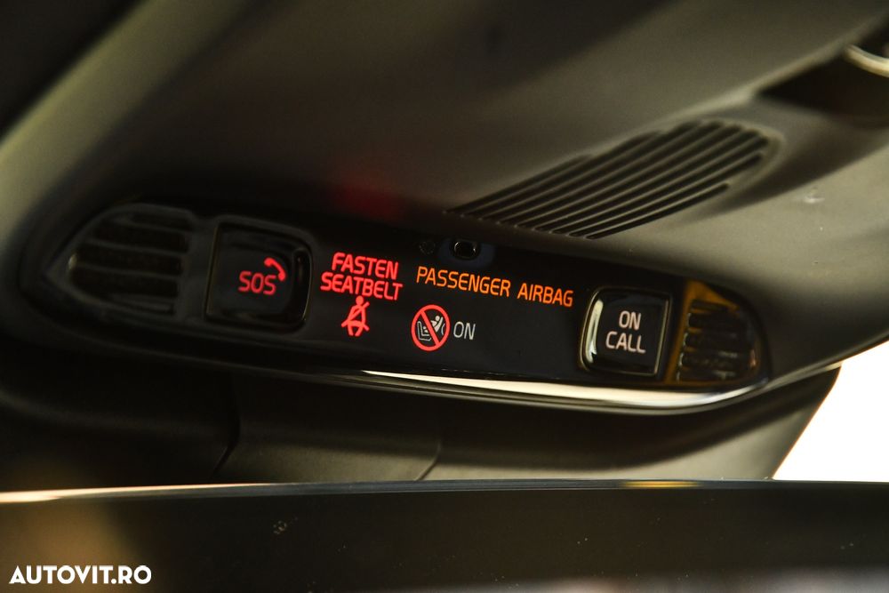 Volvo S60 T8 Recharge AWD Polestar Engineered - 20