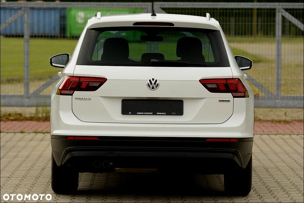 Volkswagen Tiguan 2.0 TDI SCR 4MOTION BlueMotion Technology Comfortline - 7