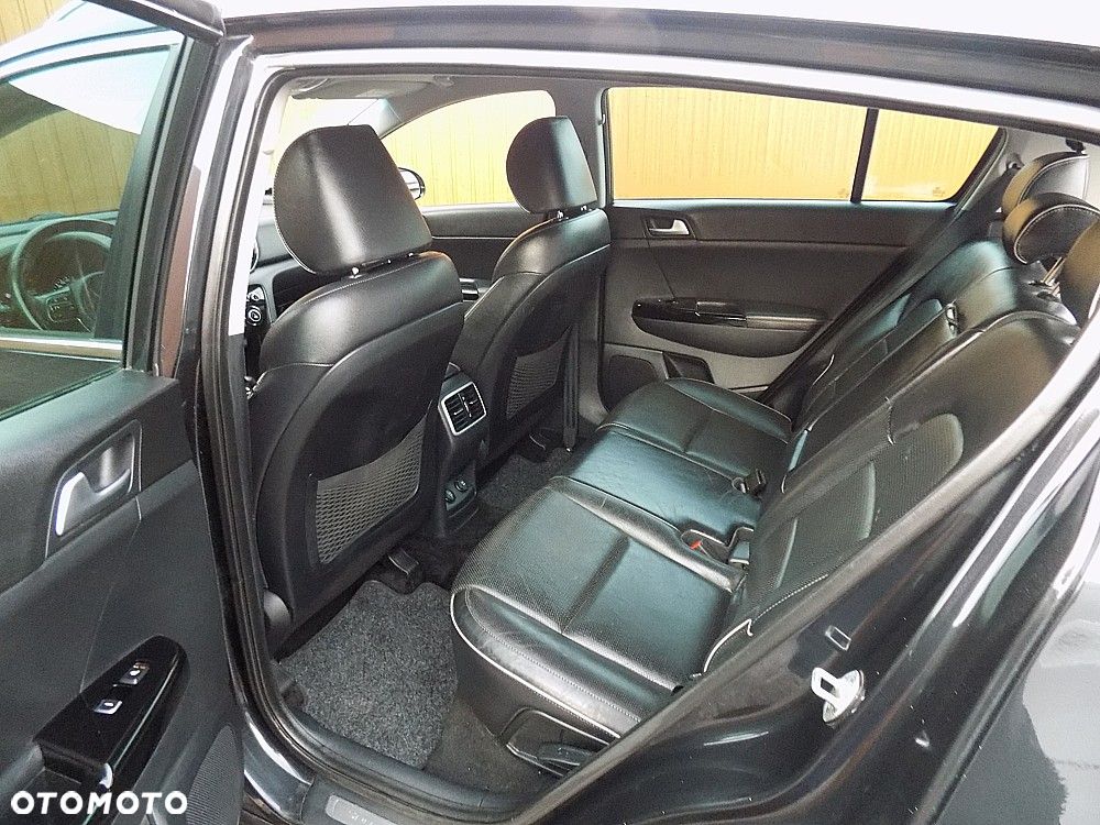 Kia Sportage 1.6 GDI 2WD DREAM-TEAM EDITION - 6