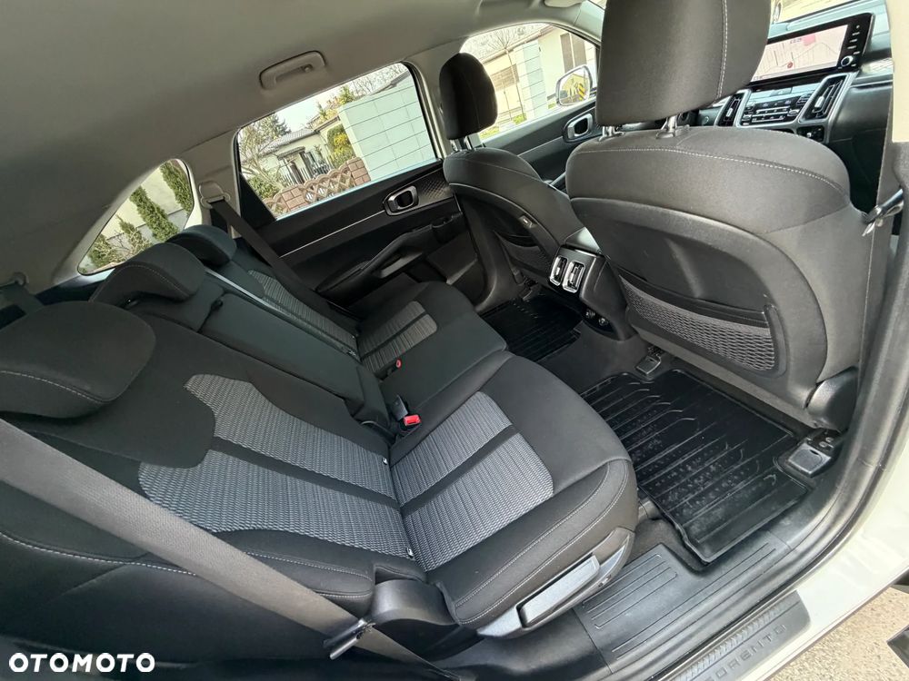 Kia Sorento 1.6 T-GDI HEV L 4WD 7os - 32