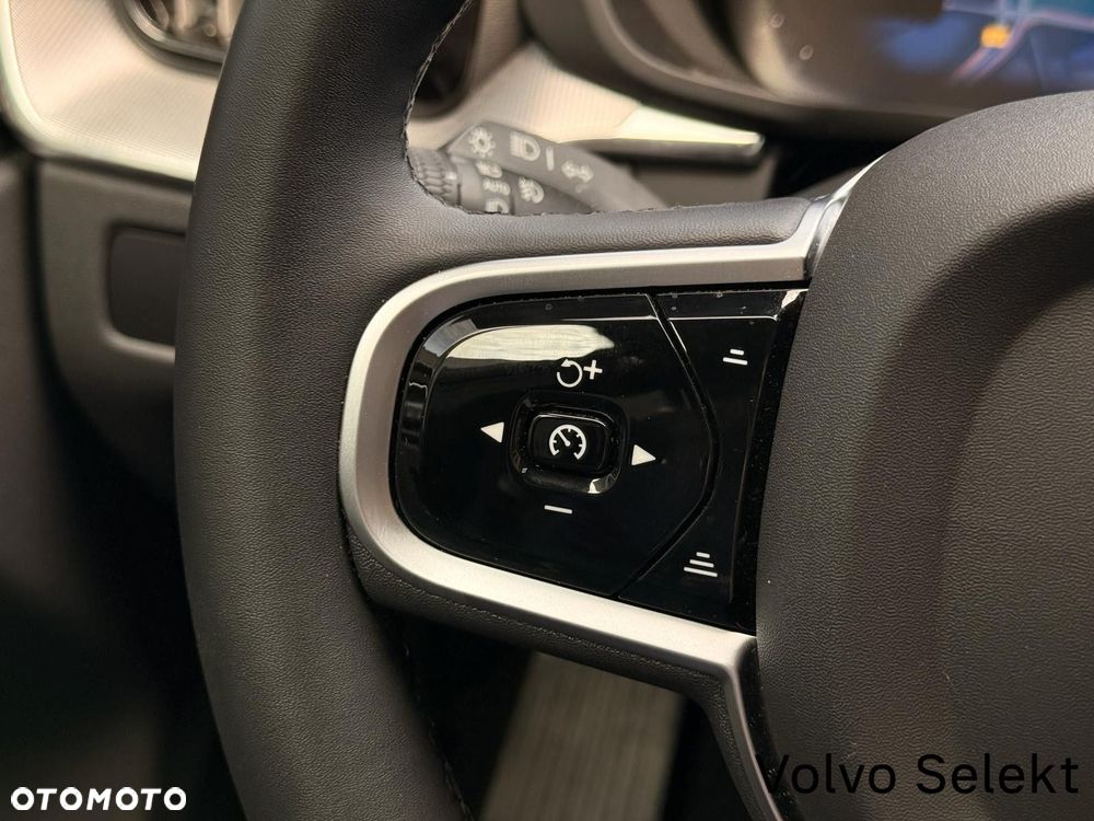 Volvo XC 60 - 21