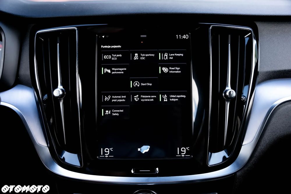 Volvo V60 D3 Geartronic Momentum - 25