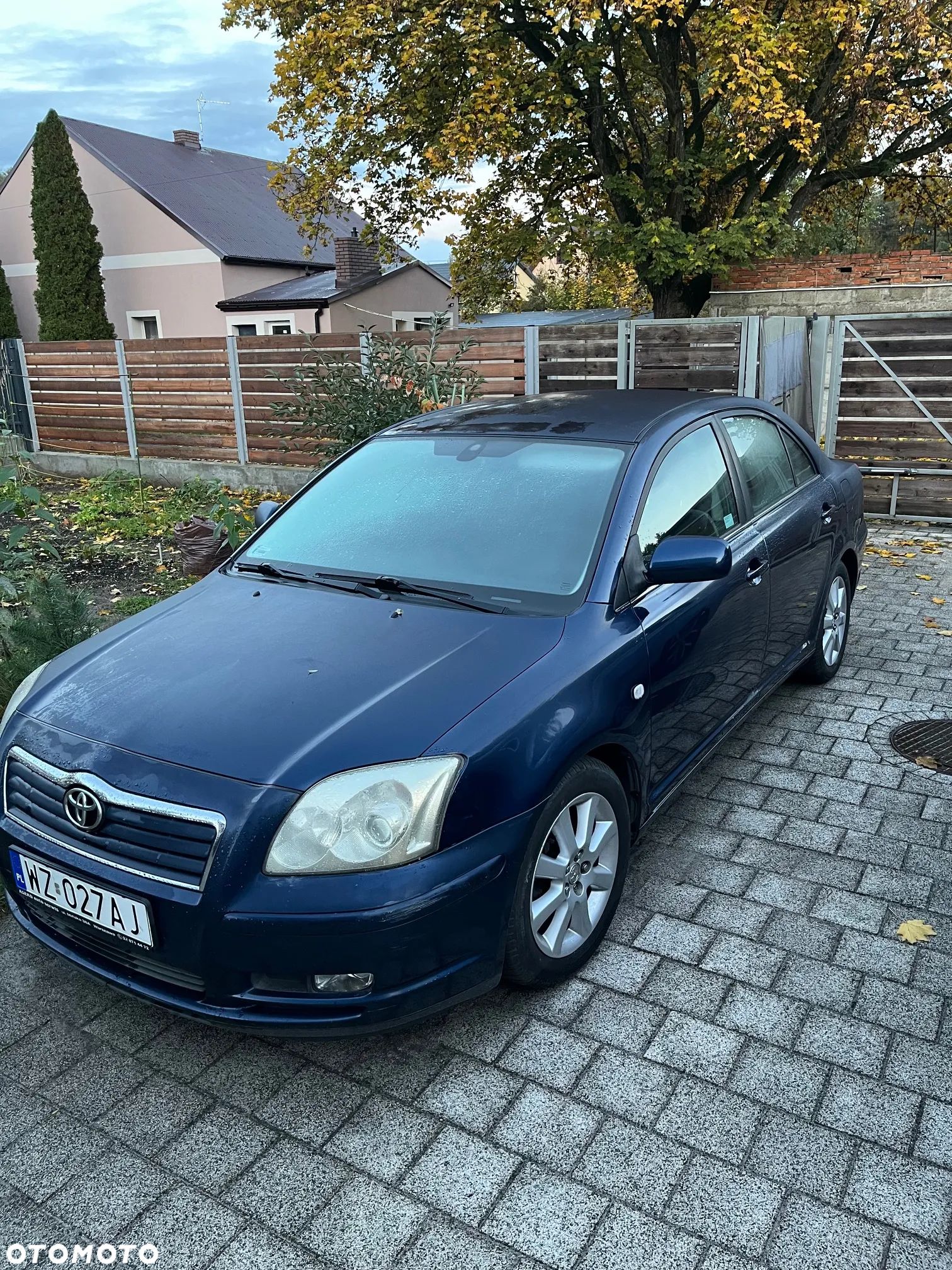 Toyota Avensis - 1