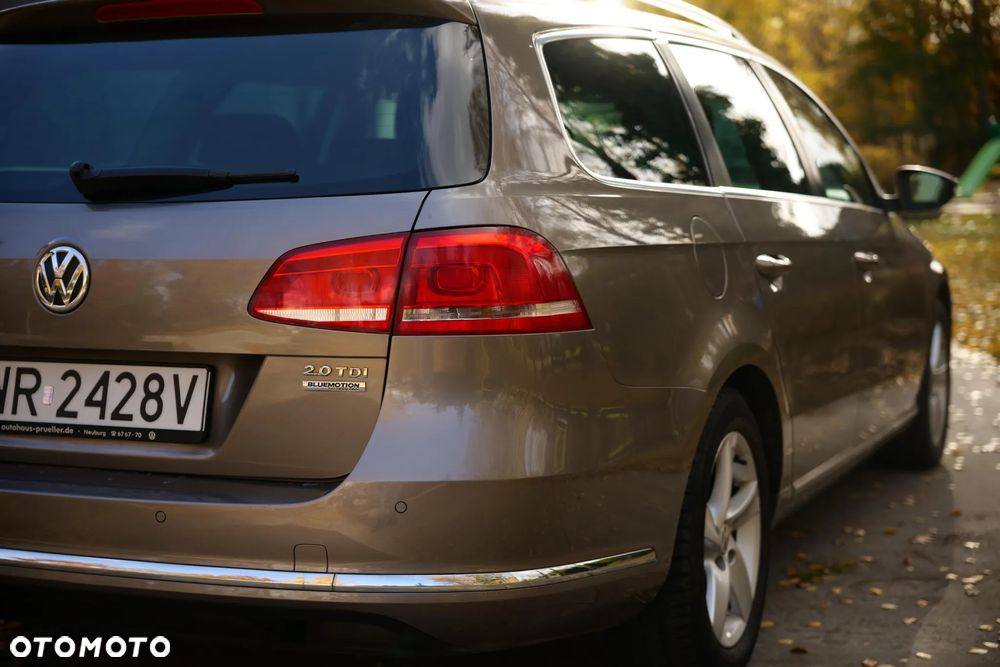 Volkswagen Passat 2.0 TDI BlueMotion Technology Comfortline - 4