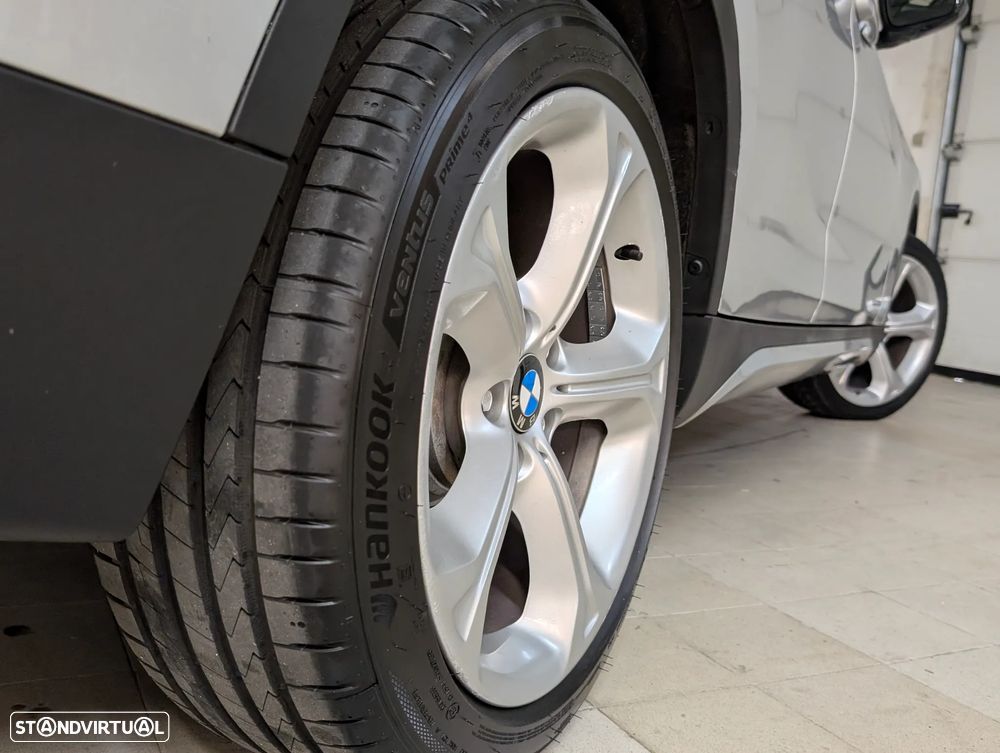 BMW X1 sDrive16d Sport Line - 19