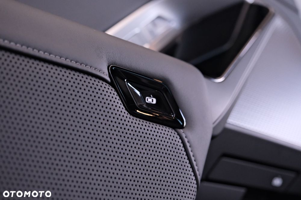 BMW Seria 7 - 29