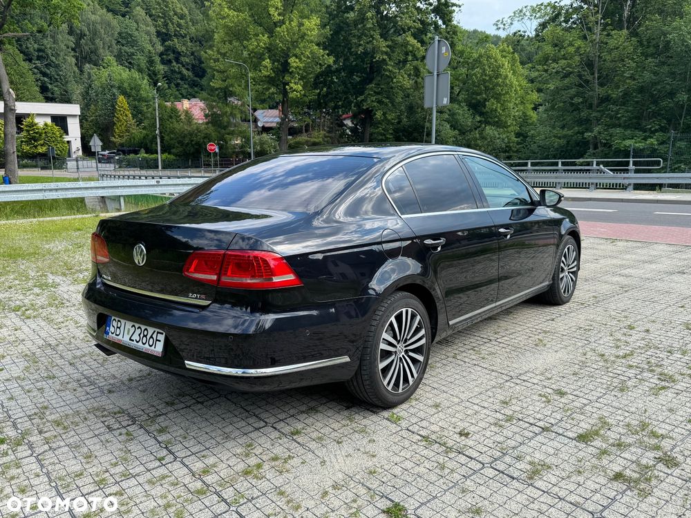 Volkswagen Passat - 6
