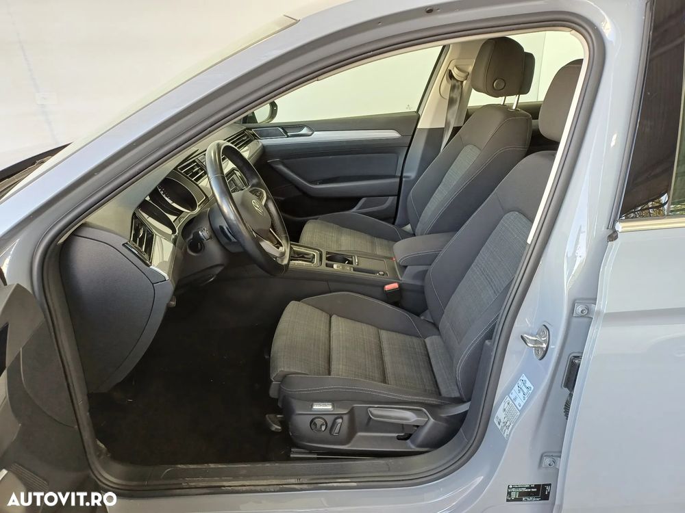 Volkswagen Passat 1.5 TSI ACT DSG Comfortline - 6