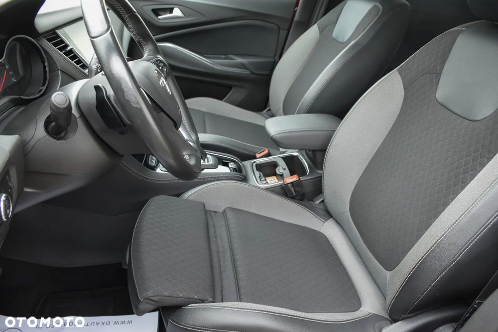 Opel Grandland X Plug-in-Hybrid4 1.6 DI Start/Stop INNOVATION - 21