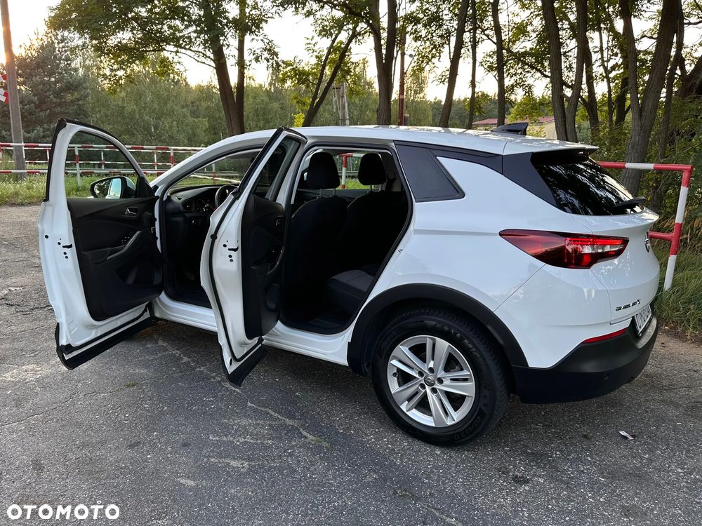 Opel Grandland X 1.2 T GPF Edition Business Pack S&S - 9