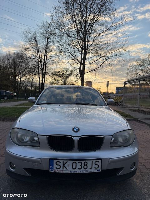 BMW Seria 1 116i - 17