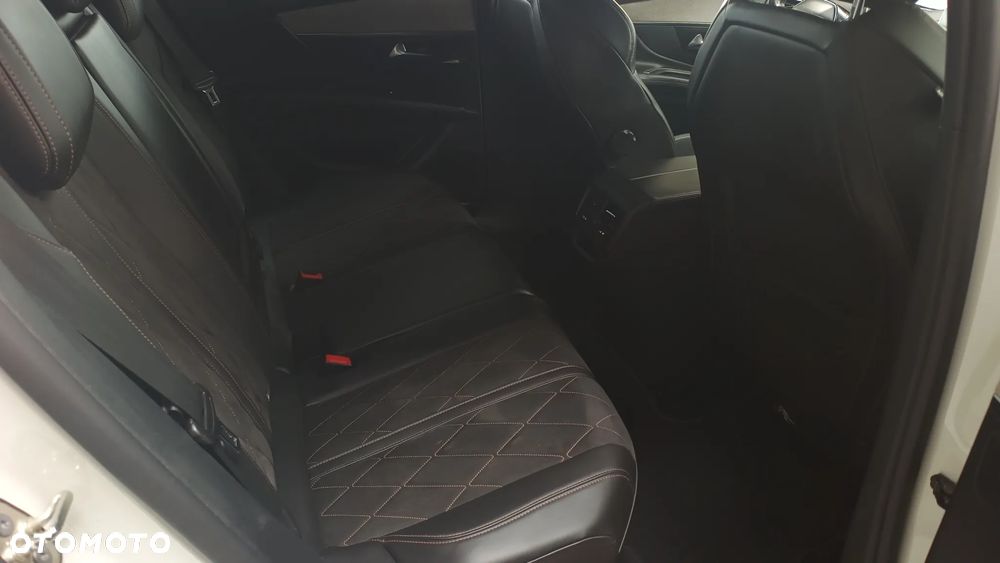 Peugeot 3008 2.0 BlueHDi GT S&S EAT8 - 22