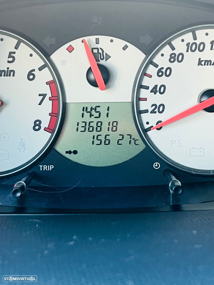 Nissan Micra 1.6 160SR - 33