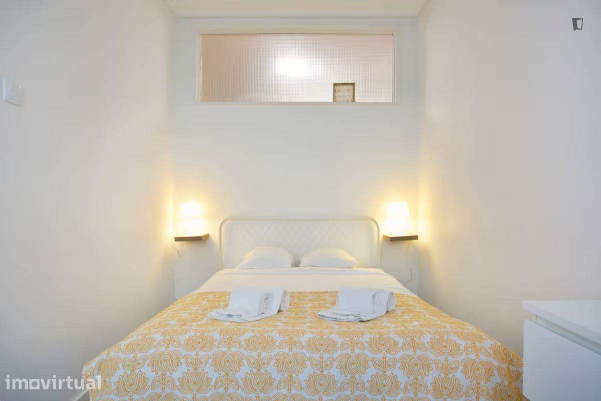 Apartamento com 1 quartos - localizado em Cedofeita Porto - Grande imagem: 2/13