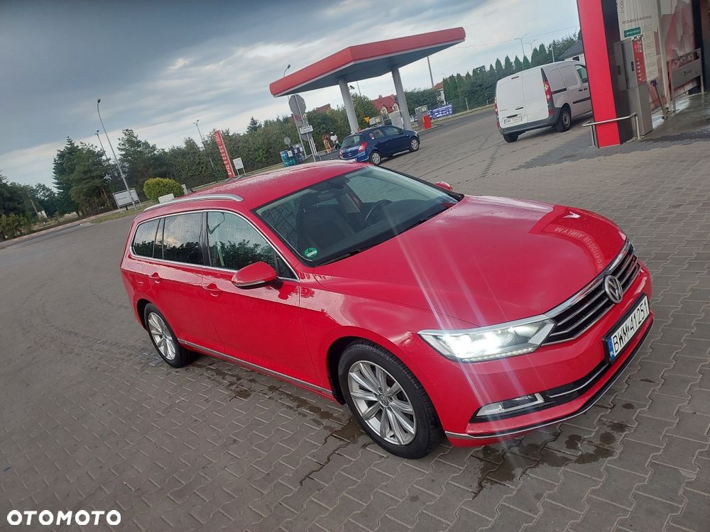 Volkswagen Passat - 4
