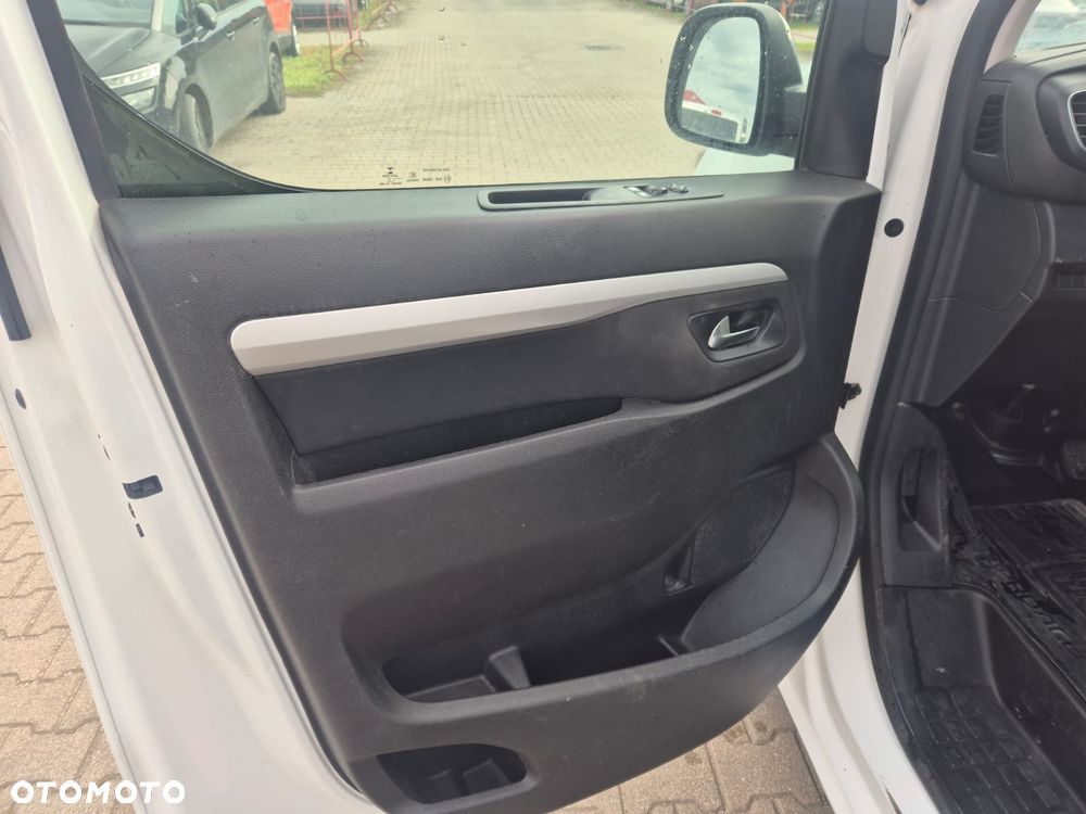 Toyota PROACE - 11