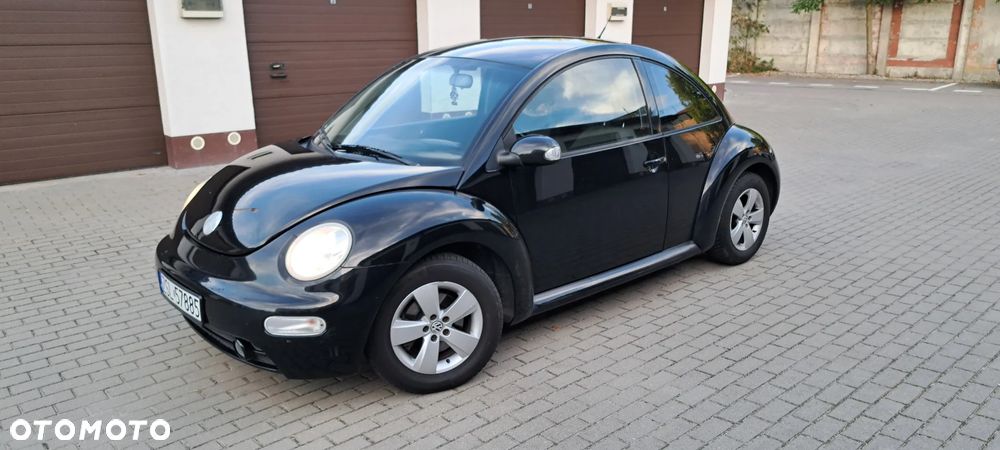 Volkswagen New Beetle - 1