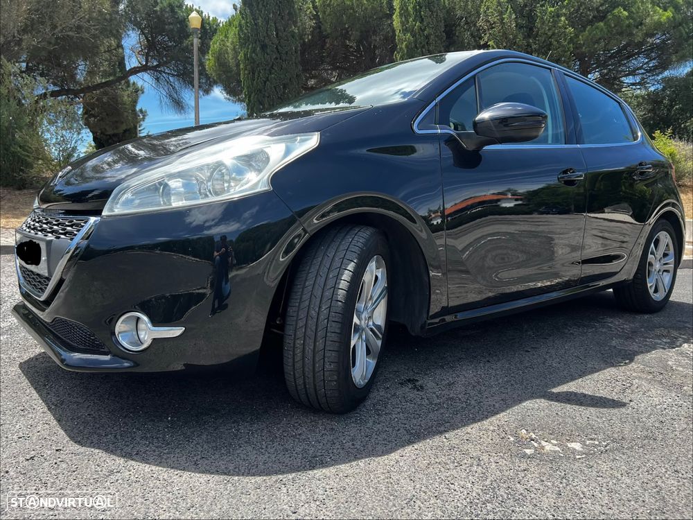 Peugeot 208 - 6