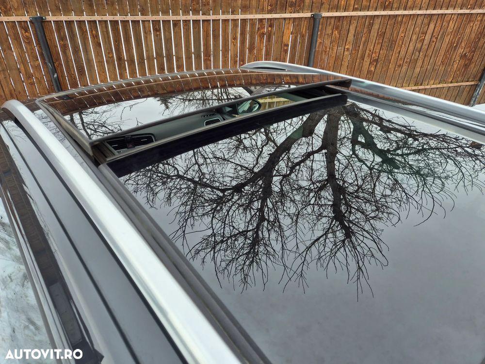 Volkswagen Golf 1.6 TDI 4Motion BlueMotion Technology Lounge - 14