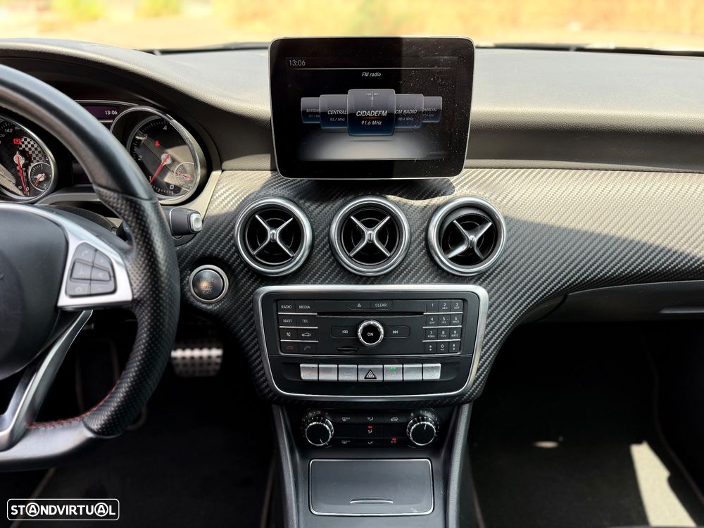 Mercedes-Benz A 180 d 7G-DCT AMG Line - 10