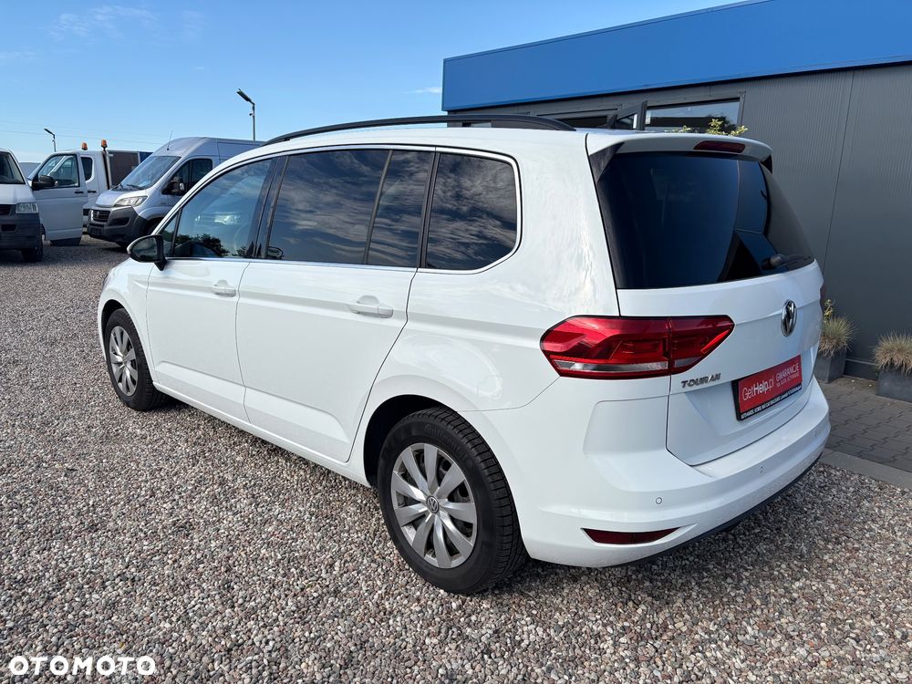 Volkswagen Touran 1.6 TDI SCR (BlueMotion Technology) Trendline - 4