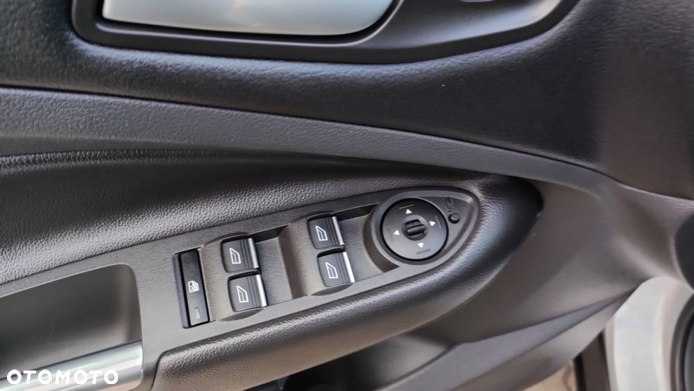 Ford Kuga - 15