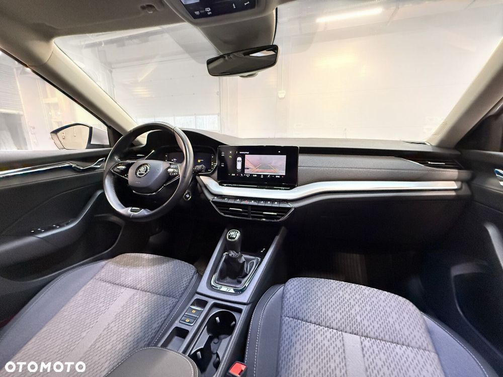 Skoda Octavia 1.5 TSI ACT Style - 29