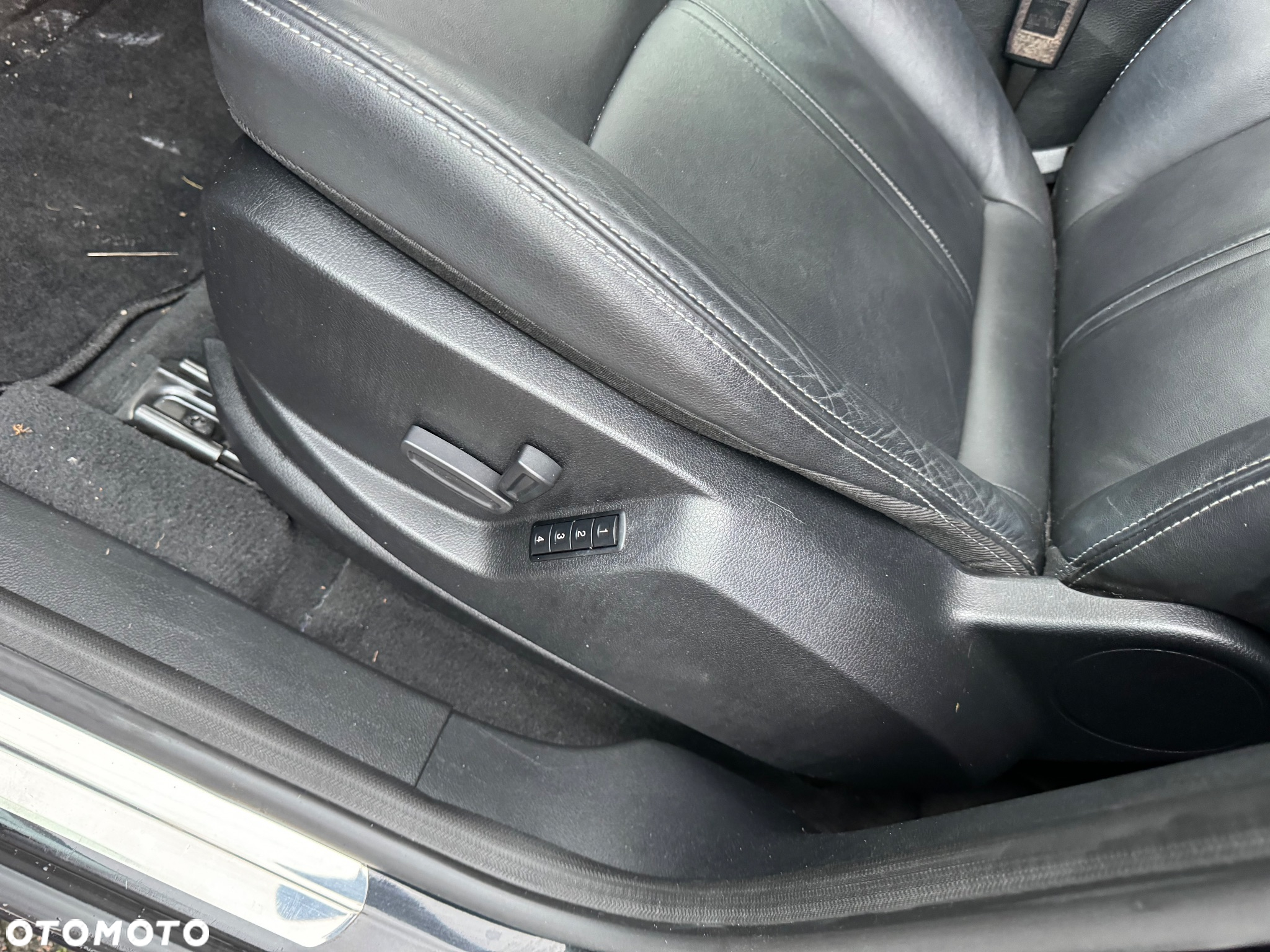 Ford S-Max 2.0 TDCi DPF Champions Edition - 14