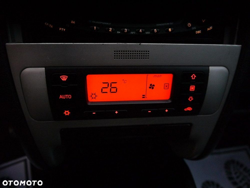 Seat Toledo 1.9 TDI Signo Emocion - 18