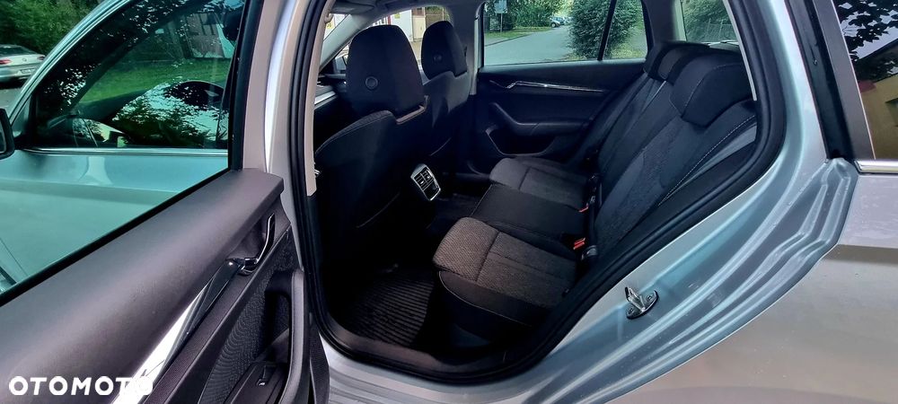Skoda Octavia 2.0 TDI Style DSG - 13