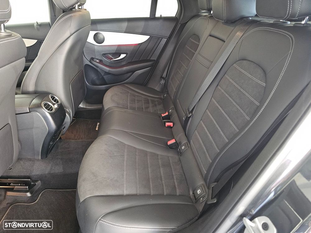 Mercedes-Benz GLC 300 e Coupe 4Matic - 15