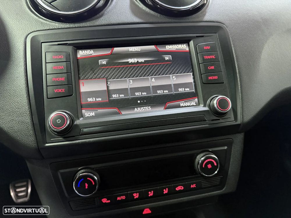 SEAT Ibiza 1.8 TSI Cupra - 33