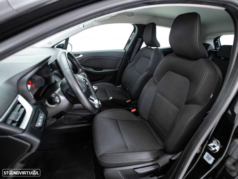 Renault Clio 1.5 Blue dCi Equilibre — fotografia 6