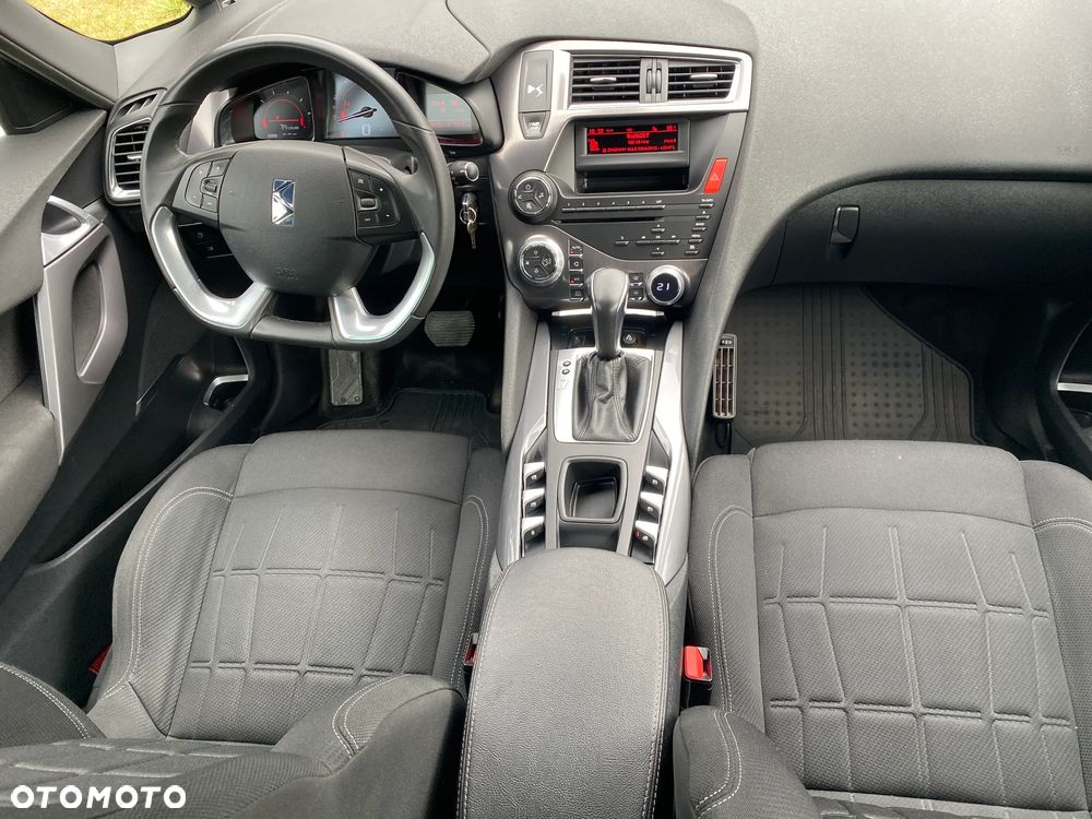 Citroën DS5 THP 155 Chic - 17