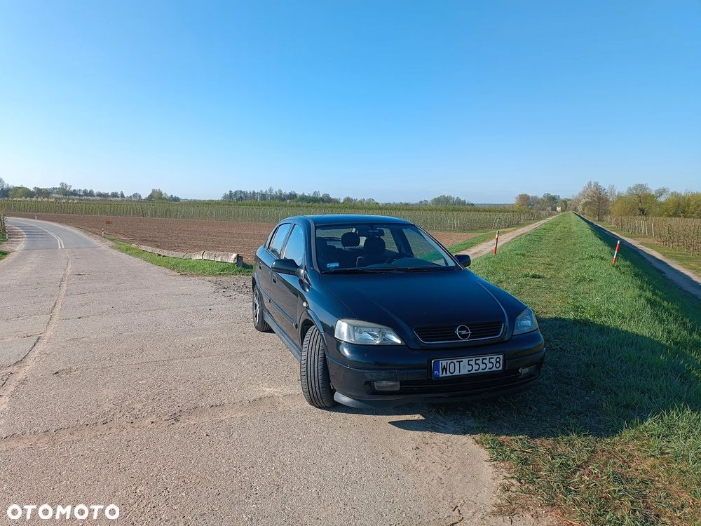 Opel Astra 1.7 DTI - 9