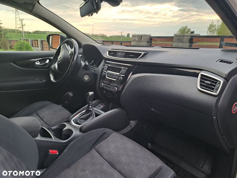 Nissan Qashqai 1.2 DIG-T Acenta - 11