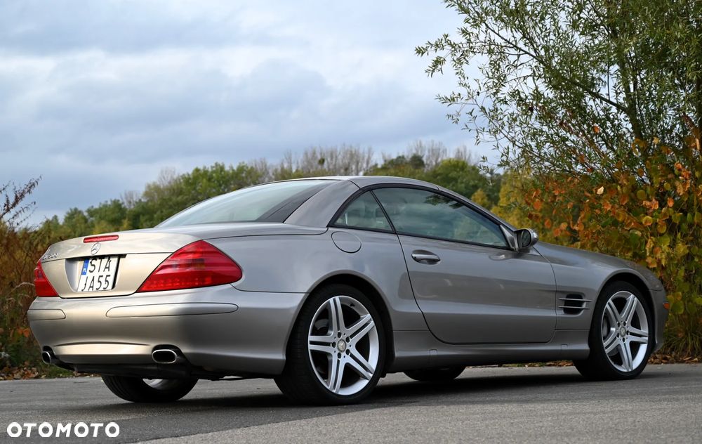 Mercedes-Benz SL - 19