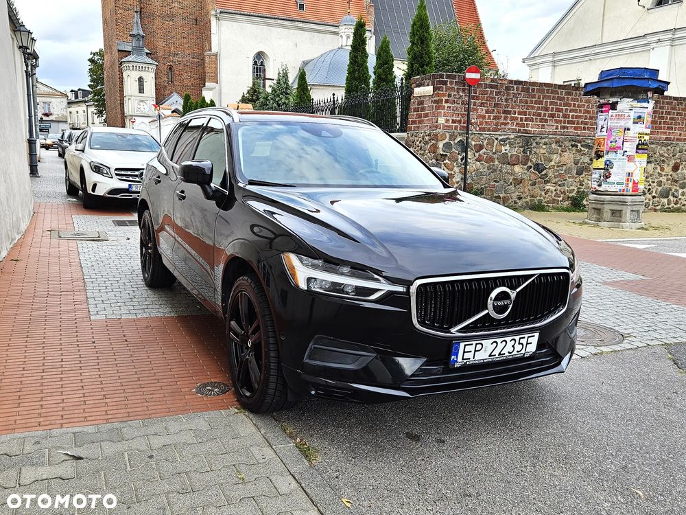 Volvo XC 60 T5 AWD Momentum Pro - 11