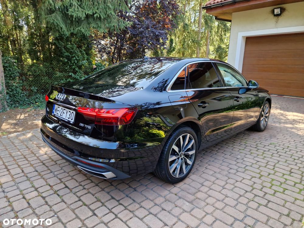 Audi A4 Limousine 35 TFSI mHEV S Line S tronic - 2