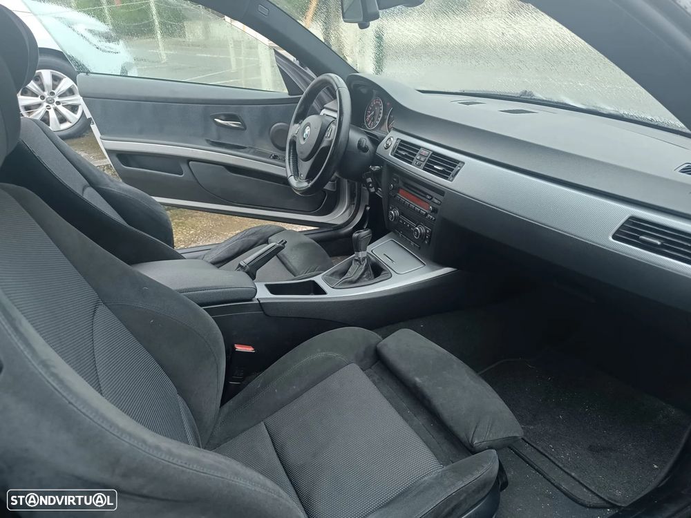 BMW 320 d Coupe - 10