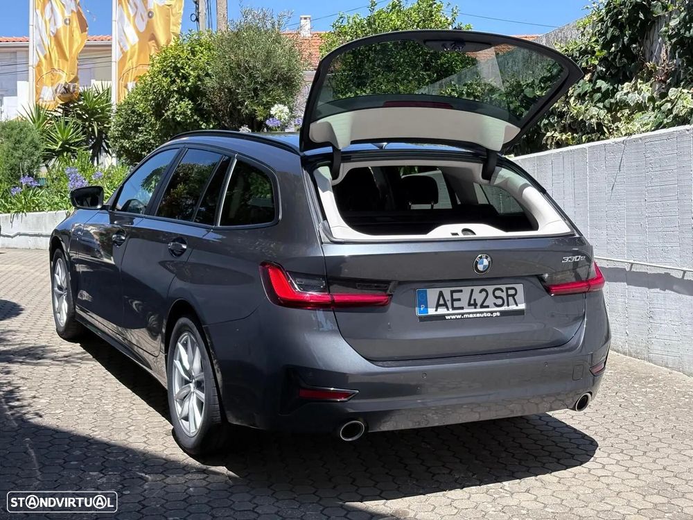 BMW 330 e Corporate Edition Auto - 28