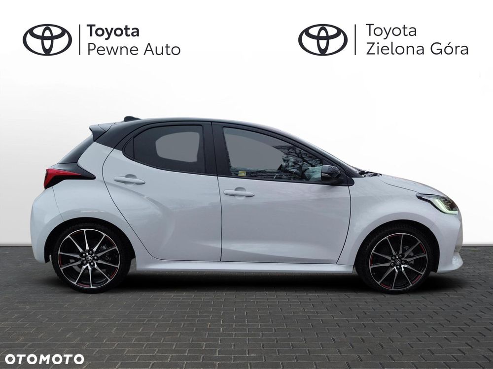 Toyota Yaris - 6