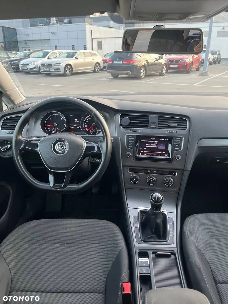 Volkswagen Golf VI 1.6 TDI Comfortline - 10