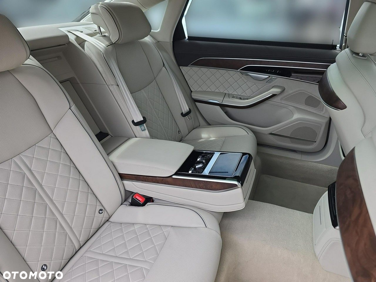 Audi A8 L 50 TDI quattro tiptronic - 11