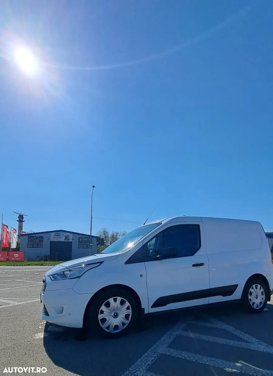 Ford Transit Connect MPV - 2