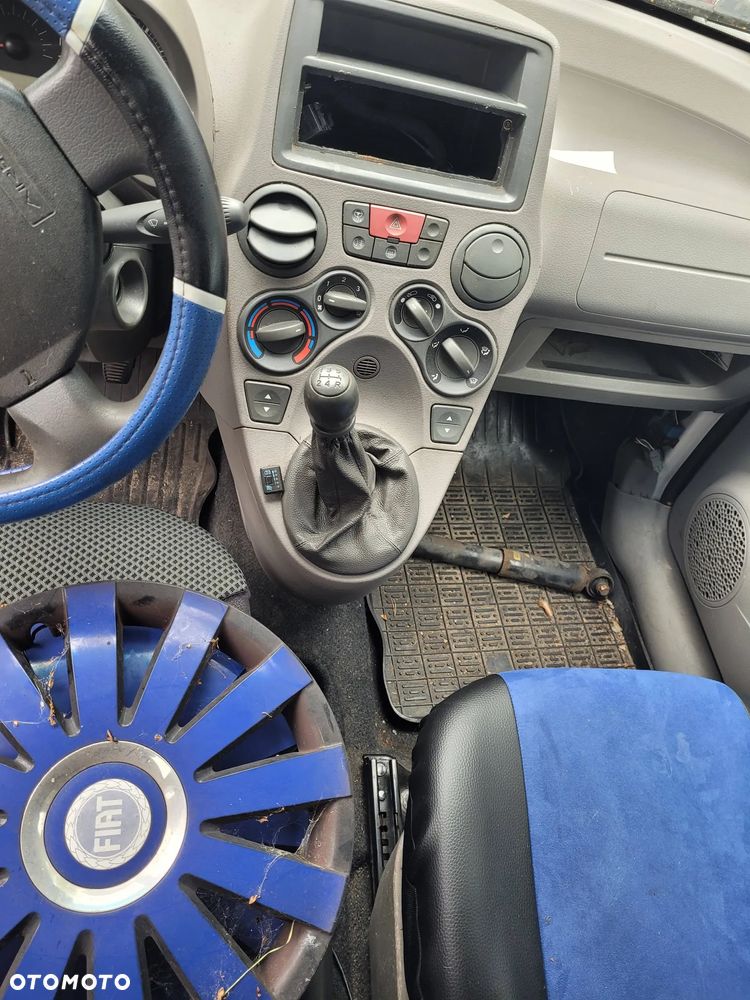 Części- Fiat Panda  Pojemnosc: 1242  Moc: 44kW  Rom: 2005  Benzyna - 3